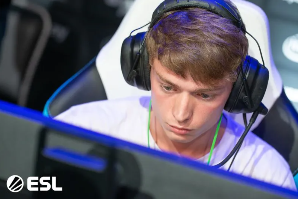 Как разблокировать комплект JAK Shadow Titan в Modern Warfare 3 и Warzone — изображение 2