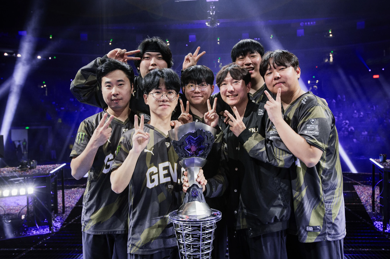 AYRIN, бывший профессиональный игрок, стал членом команды разработчиков Riot Games