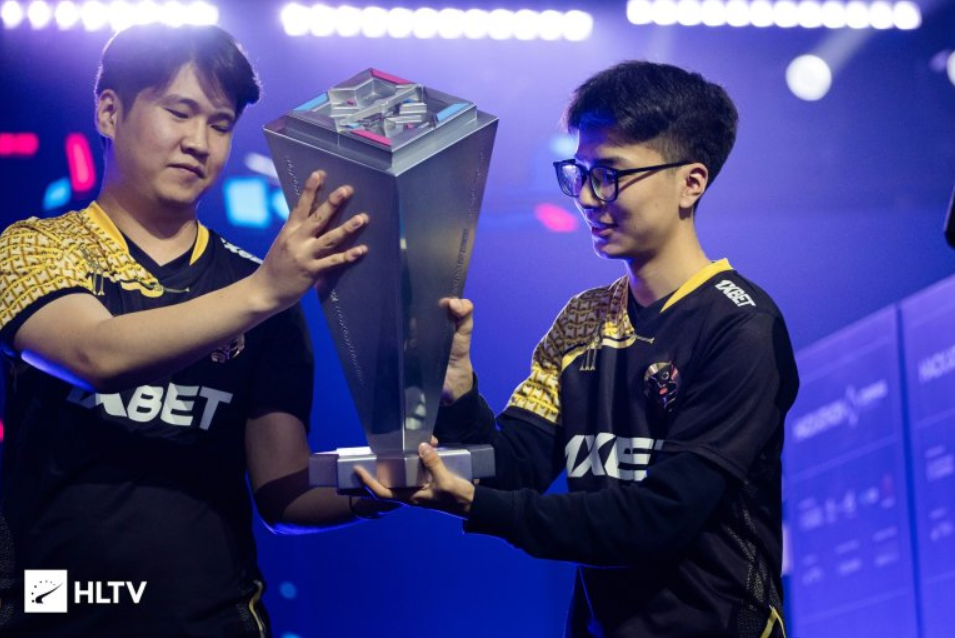 К сожалению, голоса критикуют комментаторов ESL в Твиттереn — изображение 2